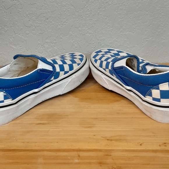 VANS Classic Checkered Slip On Shoes - Picture 4 of 6